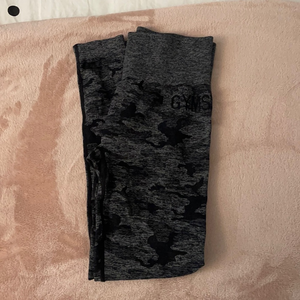 Black Camo Gymshark Leggings
